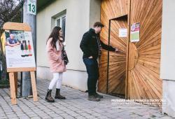 Pezinské vínne pivnice a dvory, vchod do vinárstva